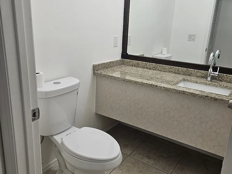135 Hidden Springs Cir — Photo 16