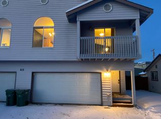 615 Pearl Dr #B, Anchorage, AK 99518
