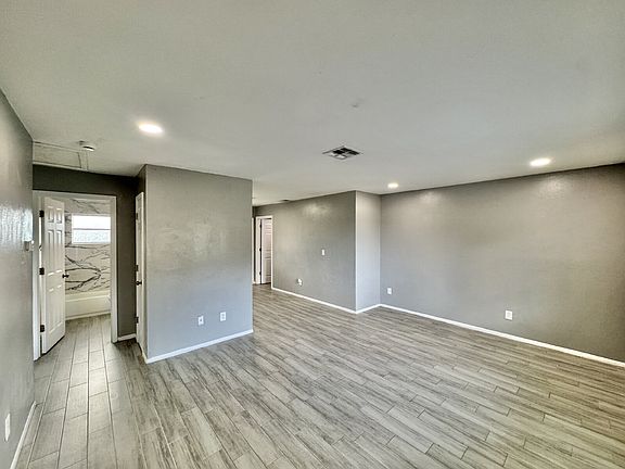 4th image of 142 Harry Ave S
