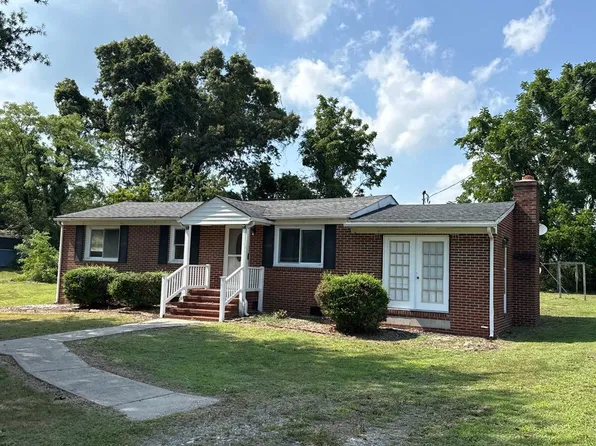 10157 Richmond Rd, Warsaw, VA 22572