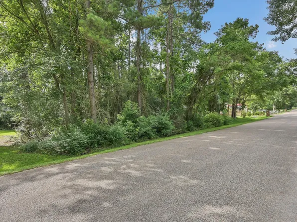 N/a Woodcreek Dr, Willis, TX 77318