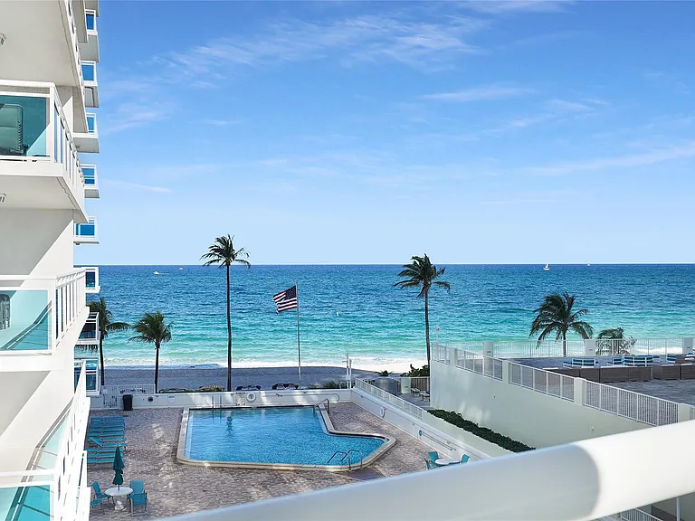 3430 Galt Ocean Dr #410 — Photo 39