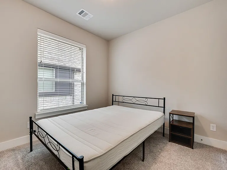 5016 De Berry Ln — Photo 14