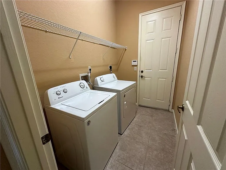 3330 Burlington Pl SW — Photo 29