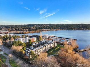 6121 NE 175th Street #A402, Kenmore, WA