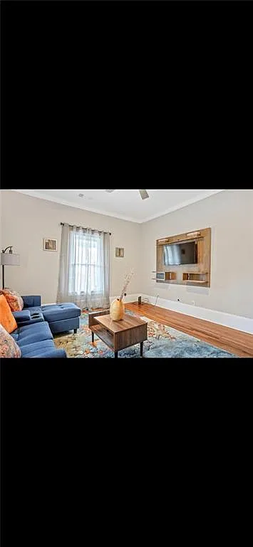 2 bed, 1.0 bath, 816 sqft, $1,800 — Photo 3