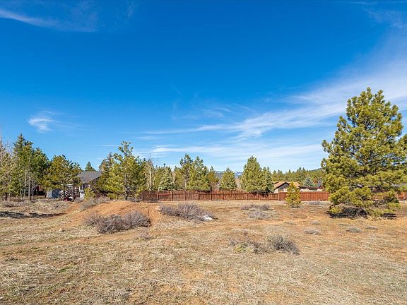 3rd image of 10536 Courtenay Ln