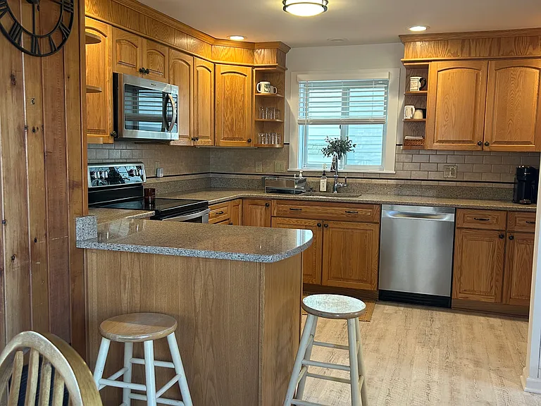 293 Giants Neck Rd — Photo 21