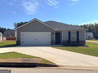 117 Maple Dr, Barnesville, GA 30204
