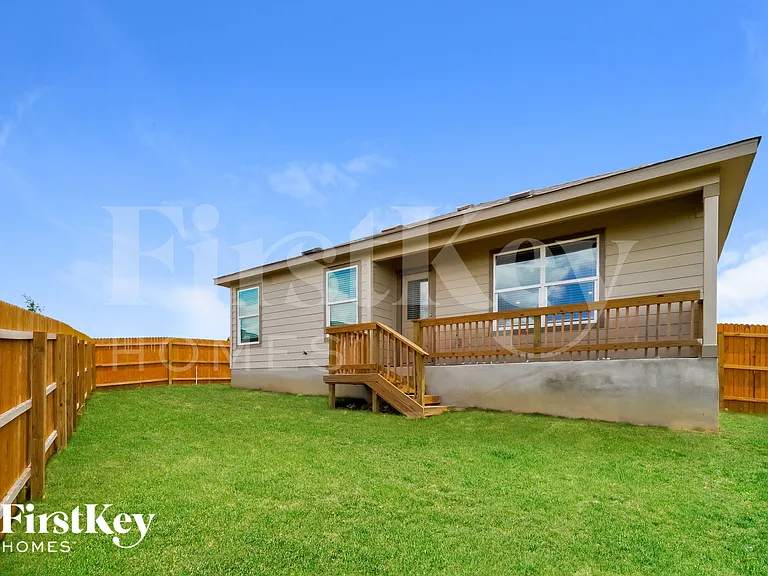 13003 Rosemary Cv — Photo 14