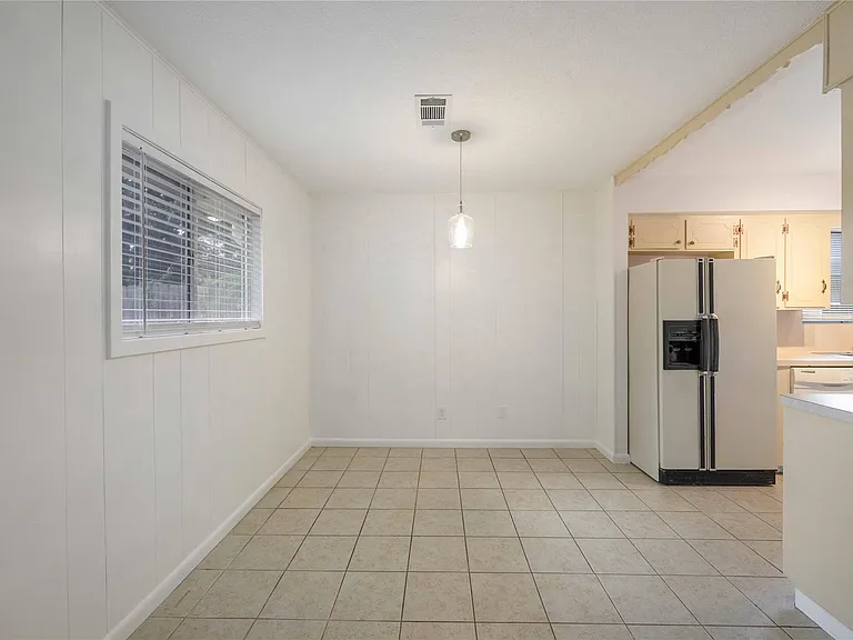 814 Alyse St — Photo 10