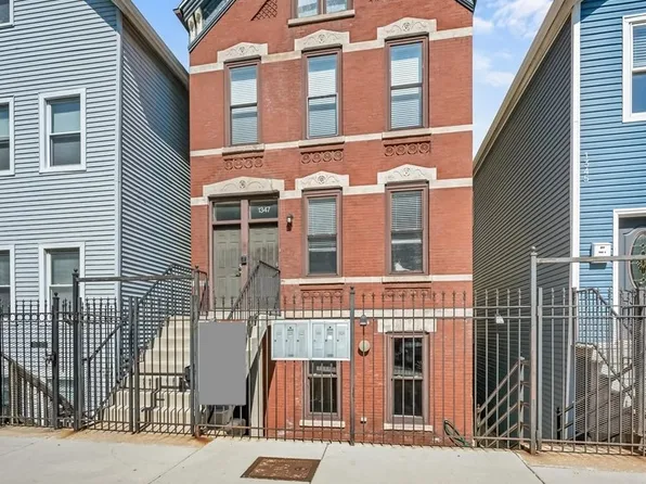 1347 N Greenview Ave APT 1F, Chicago, IL 60642