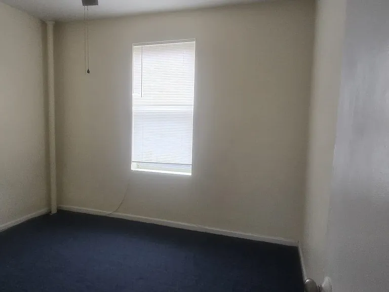 1614 Summit Ave #3 — Photo 13