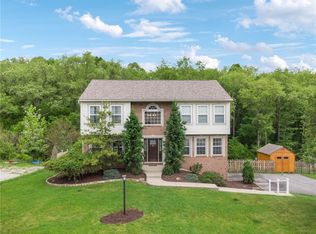 1022 King Edward Dr, Mc Donald, PA 15057
