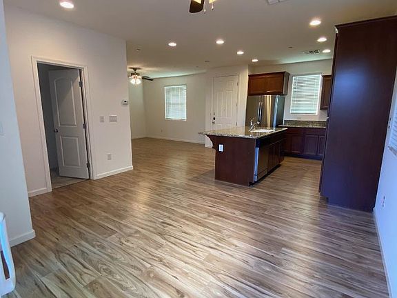 3rd image of 4515 Gironella Walk