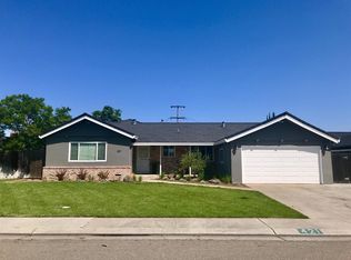 421 E Lancaster Dr, Stockton, CA 95207