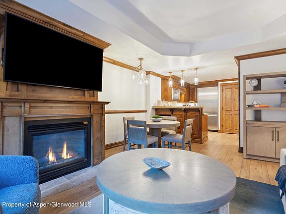 2nd image of 415 E Dean St #12