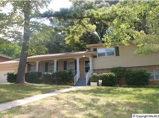 606 Hillmont St NW, Huntsville, AL 35816