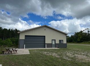 16962 Vondra Rd, Thompsonville, MI 49683