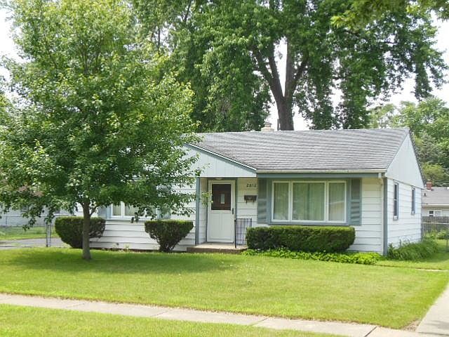 1st image of 2812 Ellen Ave