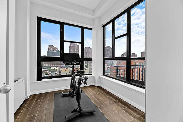 Rented by REAL New York | media 30