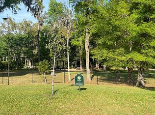 24 Secretariat Ln, Flagler Beach, FL 32136