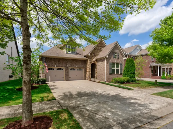 2013 Heflin Ln, Franklin, TN 37069