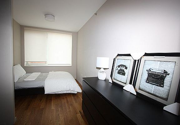 3rd image of 170 E 112th St APT 7d