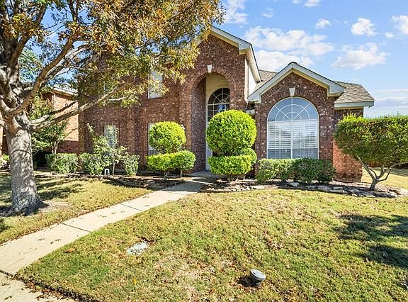 3rd image of 3601 Ironwood Dr