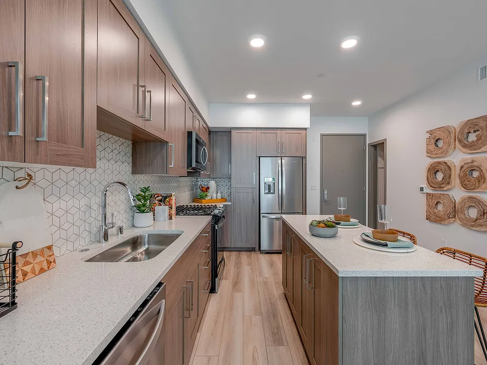 Citron Apartments