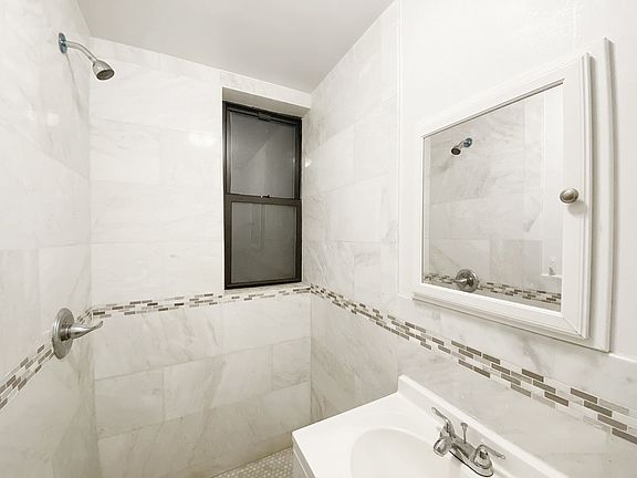 5th image of 324 E 73rd St Front 2