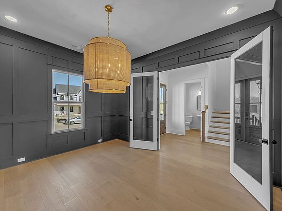 4th image of 5074 Fairhaven Cir