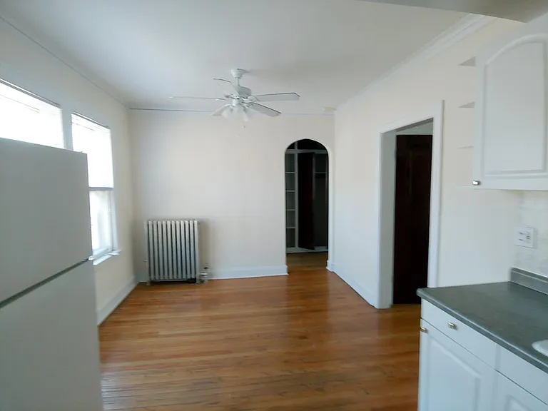 4353 W Parker Ave #2S — Photo 9