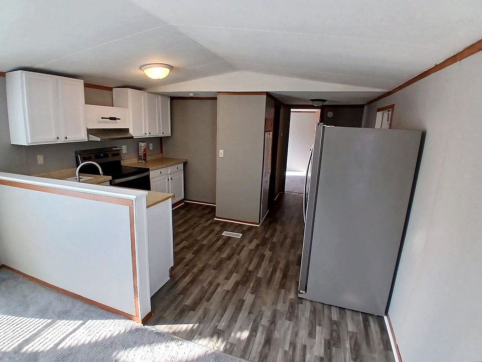 1st image of 2856 Palace Dr