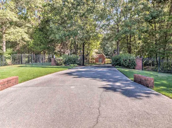 25 Bent Creek Cv, Eads, TN 38028