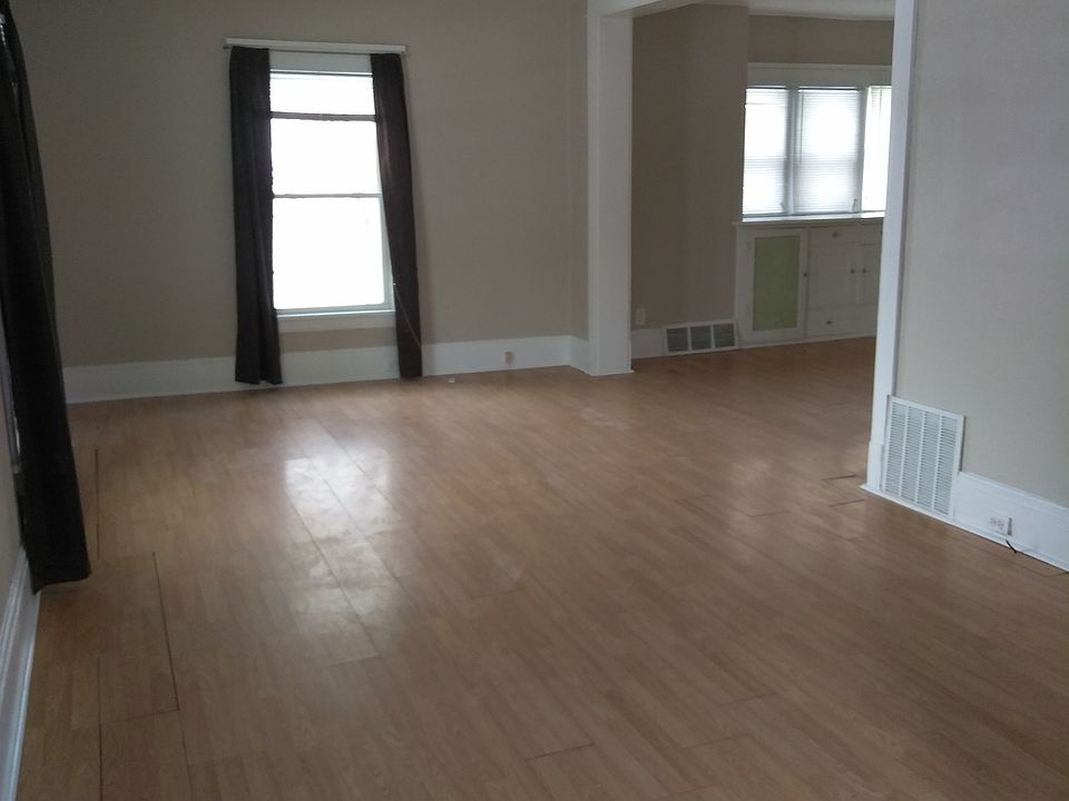 Large Living Room