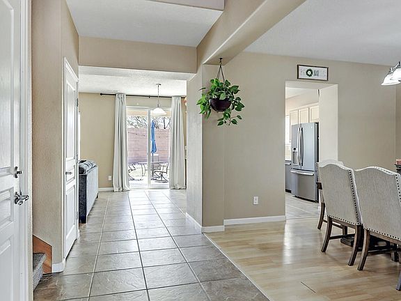 4th image of 10105 Avenida Vista Cerros NW