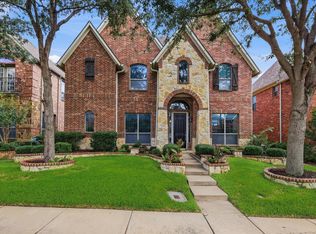 2427 Lismore Ln, Irving, TX 75063