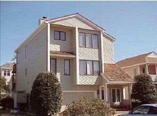 516 Surfside Ave, Virginia Beach, VA 23451