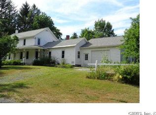 6771 Chase Rd, La Fayette, NY 13084
