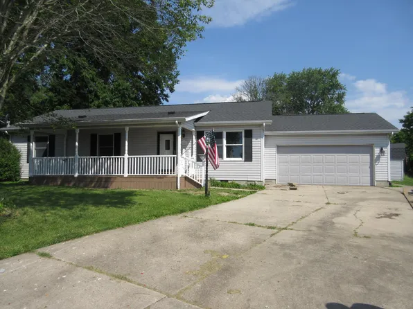 970 Blueberry Ct, Newark, OH 43055