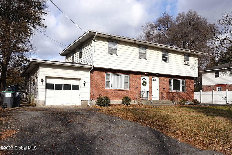 3rd image of 223 Osborne Road