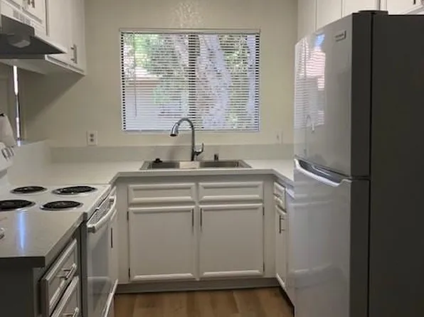 Oxford Park, 325 Oxford St #18, Chula Vista, CA 91911