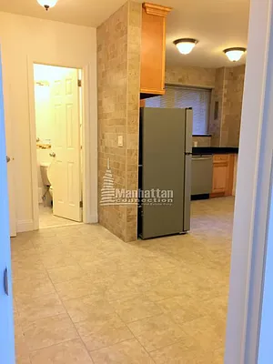 Rented by Manhattan Connection | media 5