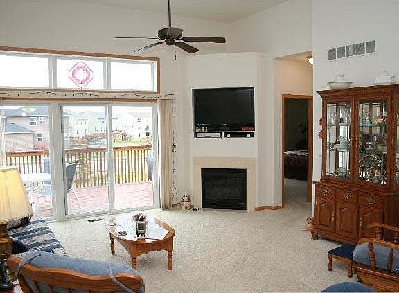 4th image of 4470 Empire Drive N