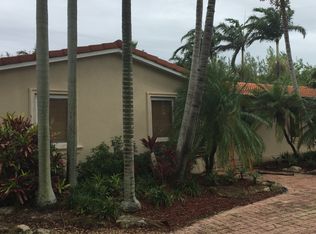 6977 SW 148th Ter, Palmetto Bay, FL 33158