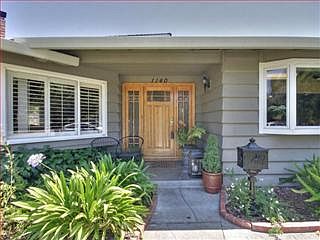 5th image of 1140 Berkshire Dr