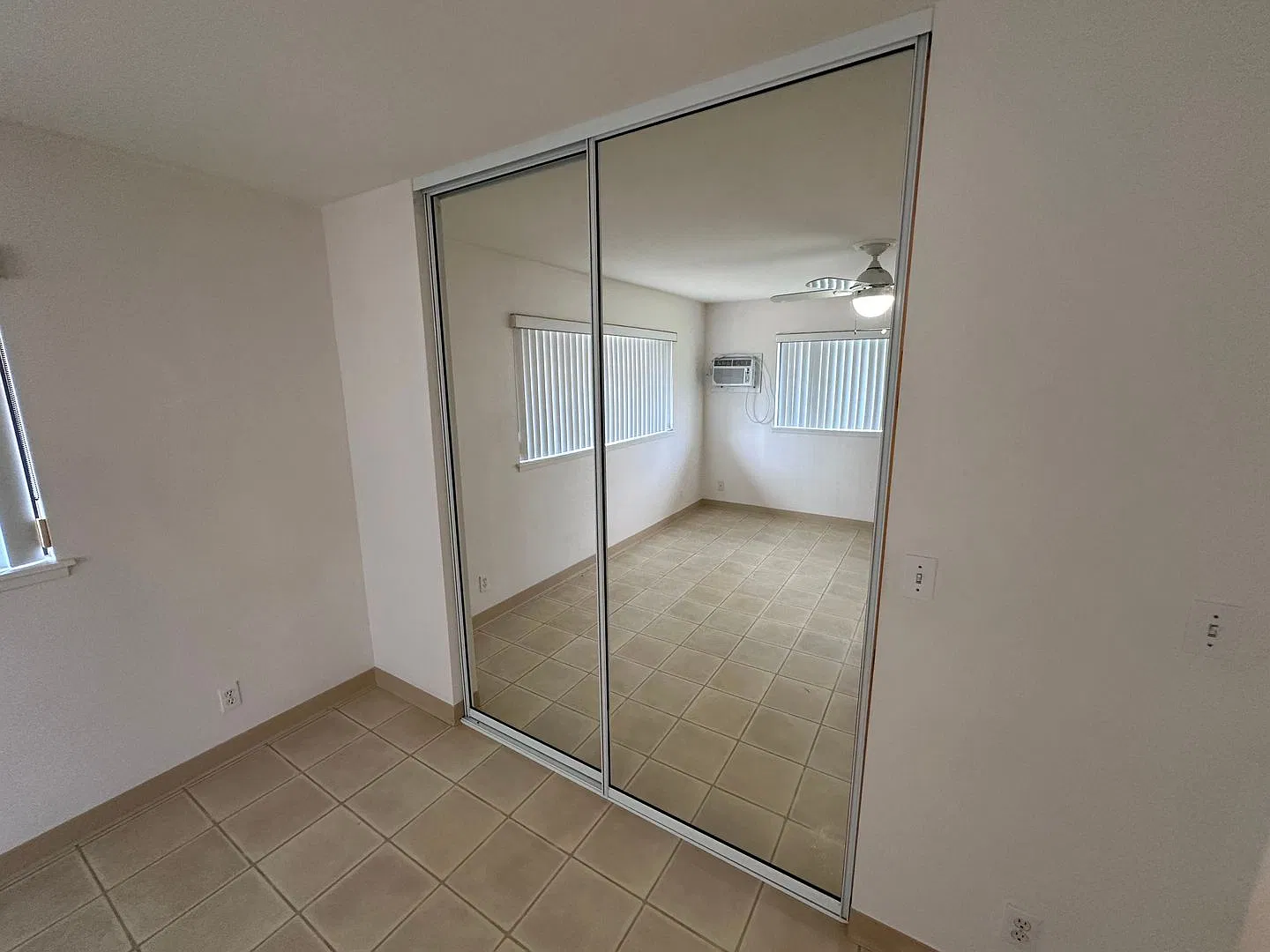 For Rent - 95-1053 Halekia St. — Photo 3