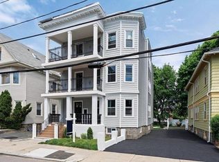 130 Wrentham St APT 2, Dorchester Center, MA 02124