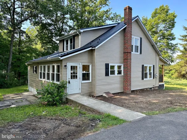 27914 Great Cove Rd, Fort Littleton, PA 17223